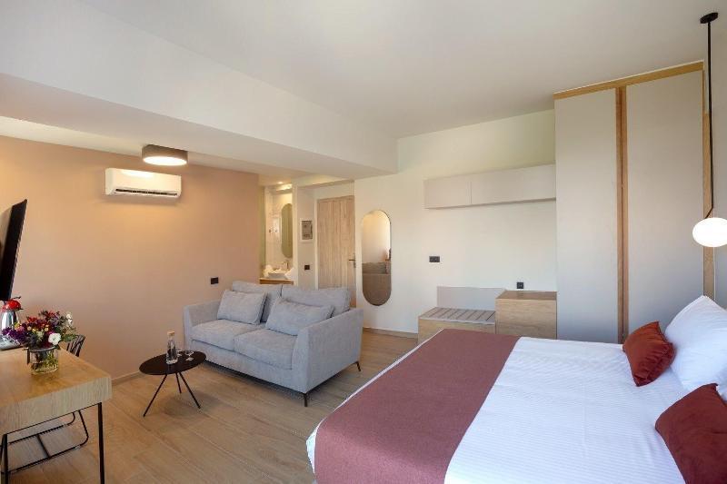 The City Hotel & Suites (Adults Only) ريثيمنو المظهر الخارجي الصورة