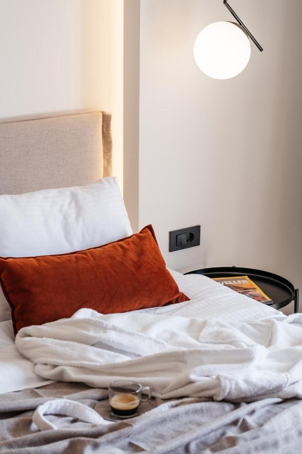 The City Hotel & Suites (Adults Only) ريثيمنو المظهر الخارجي الصورة